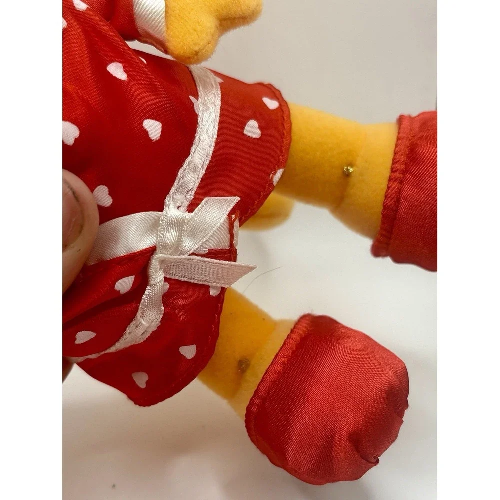 Vintage collectible GARFIELD Russell Stover Plush 8